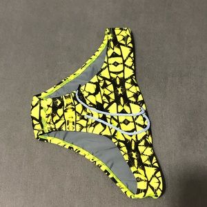 Jolyn neon bikini bottom size small!